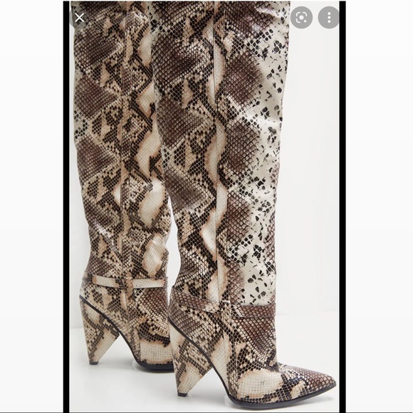 BRAND NEW NEVER WORN PLT Snake Cone Heel Thigh High Western Boot - Picture 3 of 4